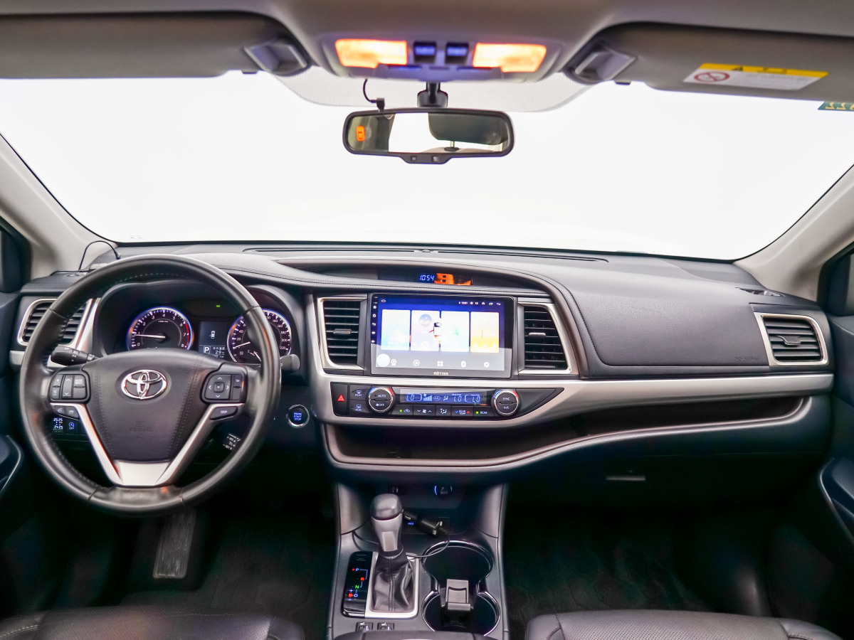 丰田 汉兰达  2015款 2.0T 两驱豪华版 7座图片
