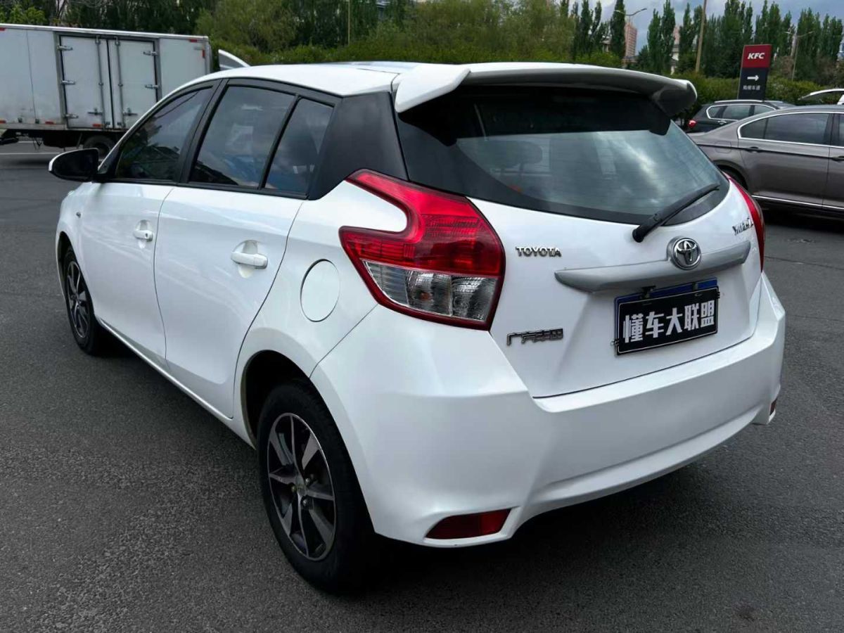 豐田 YARiS L 致炫  2015款 1.5G 自動炫動天窗特別版圖片