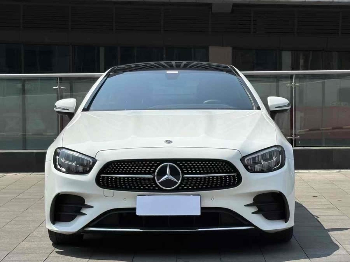 奔馳 奔馳E級  2021款 改款 E 260 轎跑車圖片