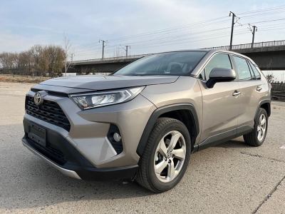 2020年12月 豐田 RAV4榮放 2.0L CVT四驅(qū)風(fēng)尚PLUS版圖片