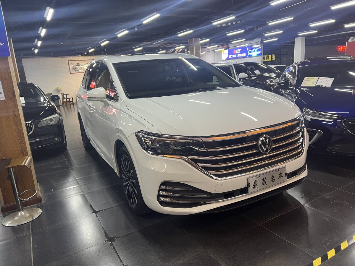 大眾 威然  2023款 改款 380TSI 尊貴版圖片