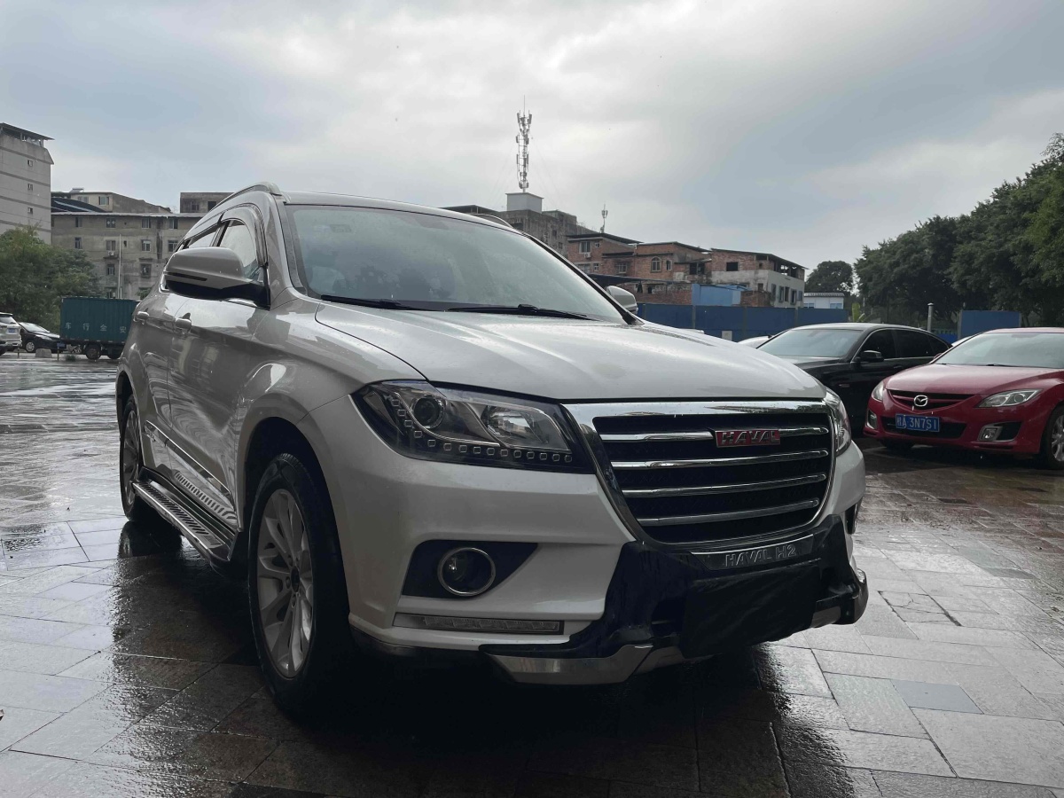 哈弗 H2  2016款 1.5T 兩驅(qū)豪華型紅標(biāo)圖片