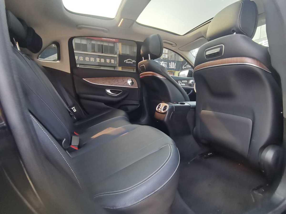 奔驰 奔驰E级  2018款 改款 E 300 L 时尚型图片