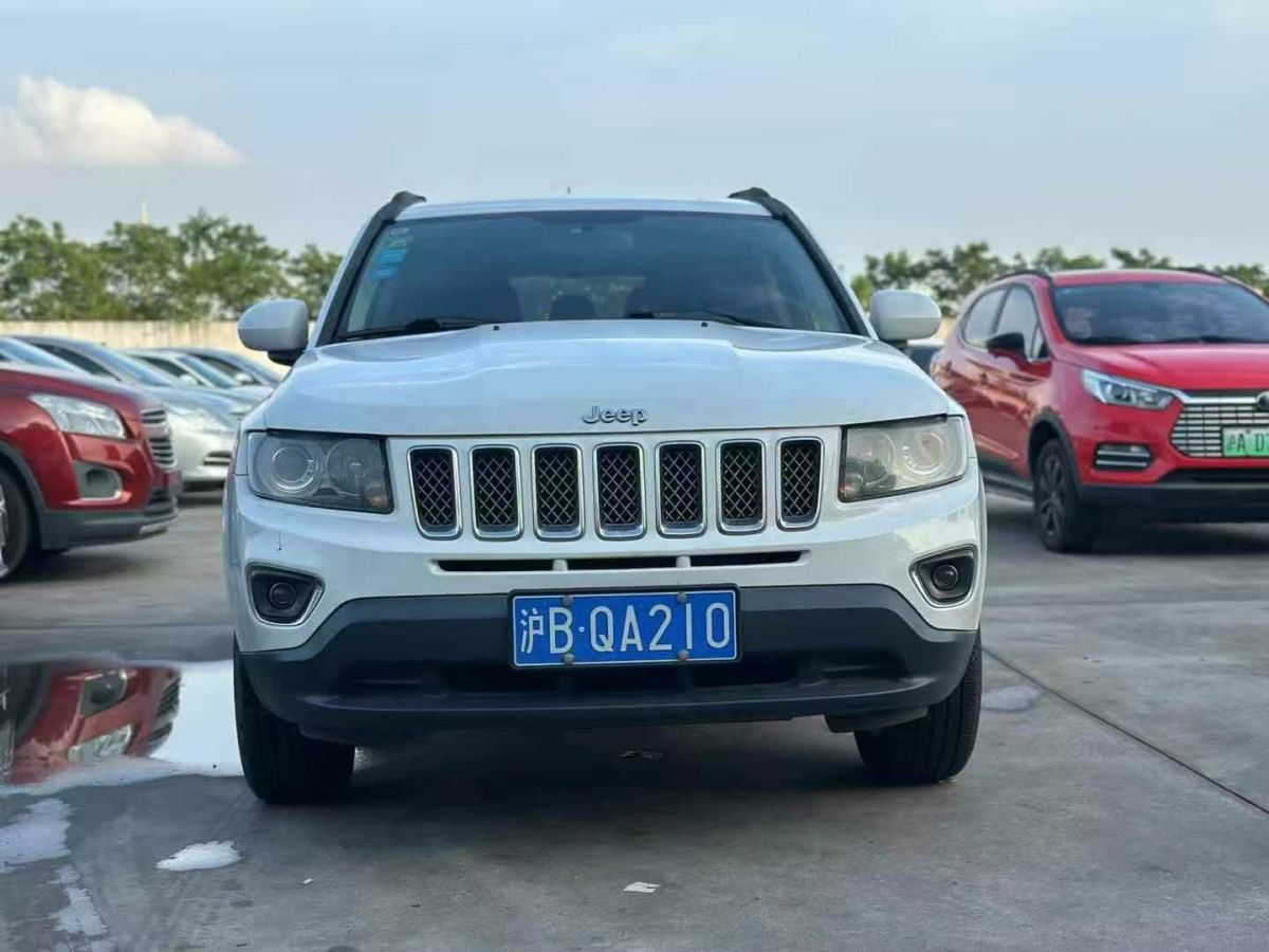 Jeep 指南者  2015款 2.0L 兩驅豪華版圖片