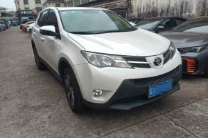 RAV4荣放 丰田 2.0L CVT两驱风尚版