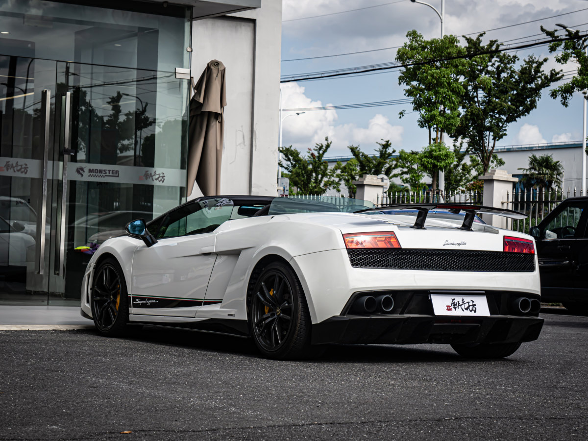 蘭博基尼 Gallardo  2011款 LP 570-4 Spyder Performante圖片