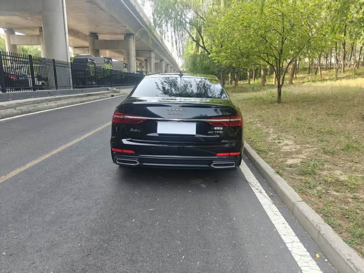 奧迪 奧迪A6L  2022款 40 TFSI 豪華動(dòng)感型圖片