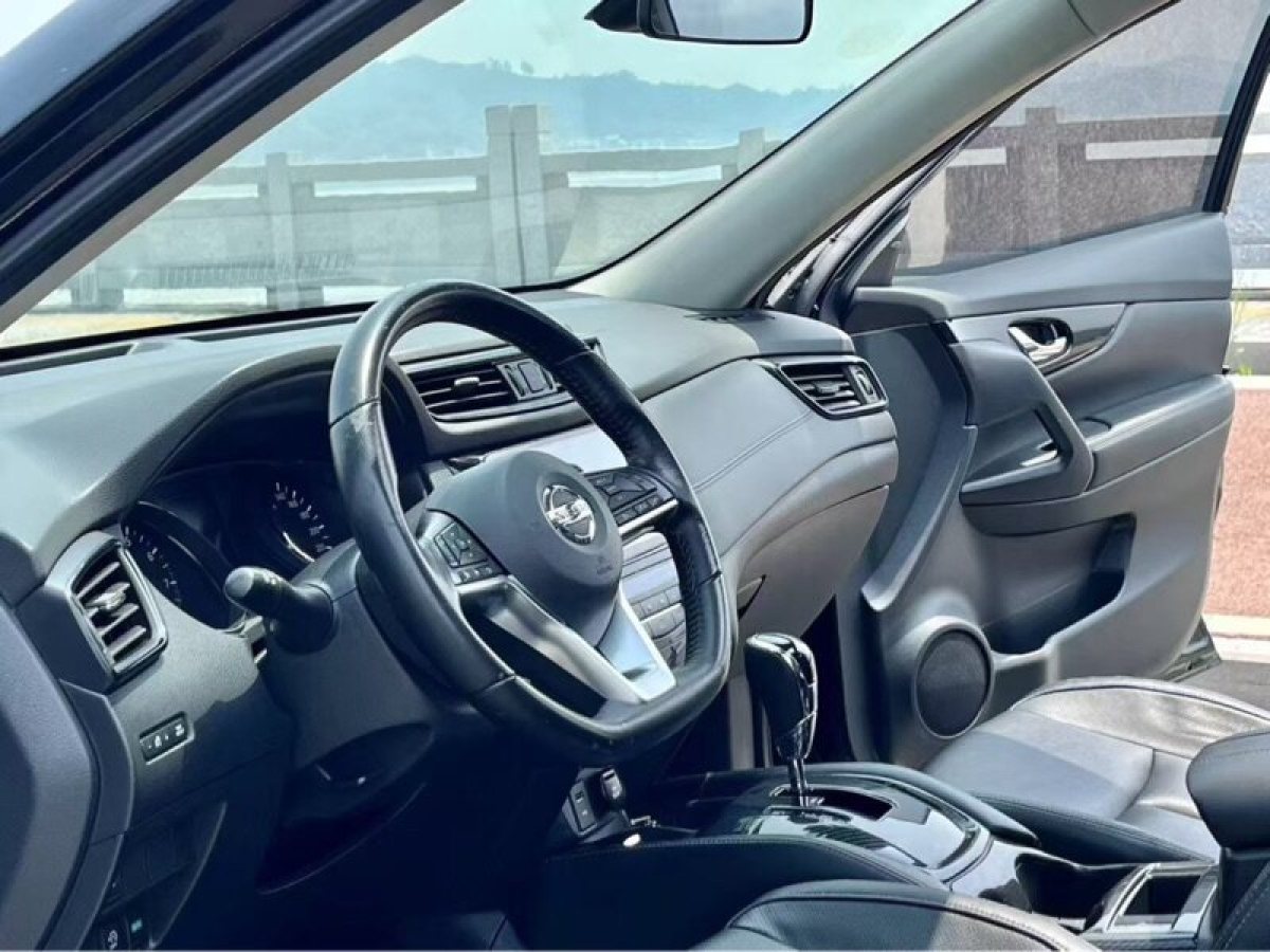 日產(chǎn) 奇駿  2019款 2.0L CVT智聯(lián)舒適版 2WD圖片