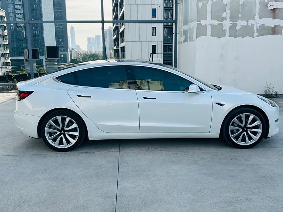 特斯拉 Model 3  2020款 改款 長續(xù)航后輪驅(qū)動版圖片