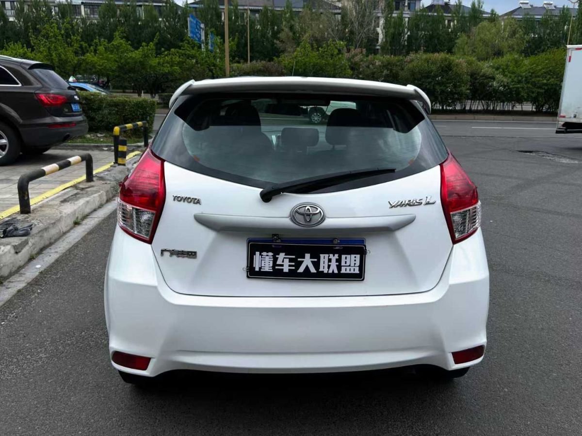 豐田 YARiS L 致炫  2015款 1.5G 自動炫動天窗特別版圖片