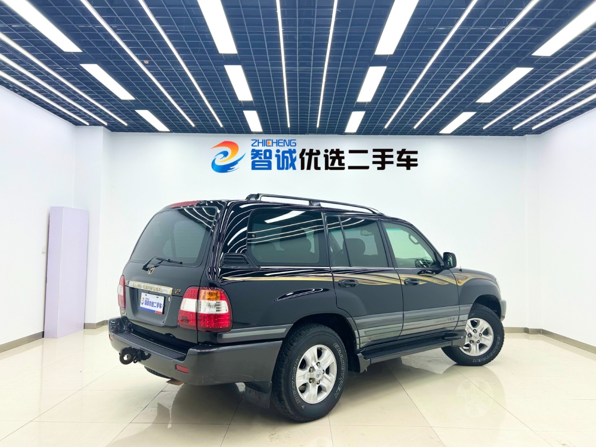 2005年10月豐田 蘭德酷路澤  2005款 4.7L 自動(dòng)VX-R