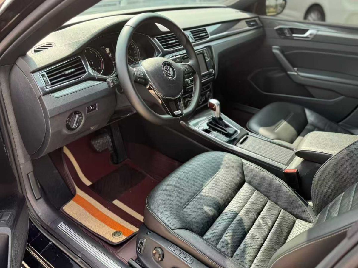 大眾 帕薩特  2017款 280TSI DSG尊榮版圖片