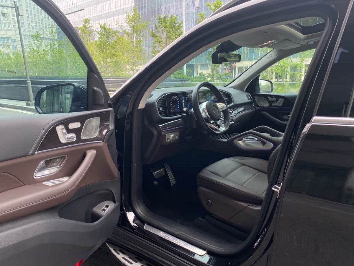 奔馳 奔馳GLS  2023款 改款 GLS 450 4MATIC 時(shí)尚型圖片