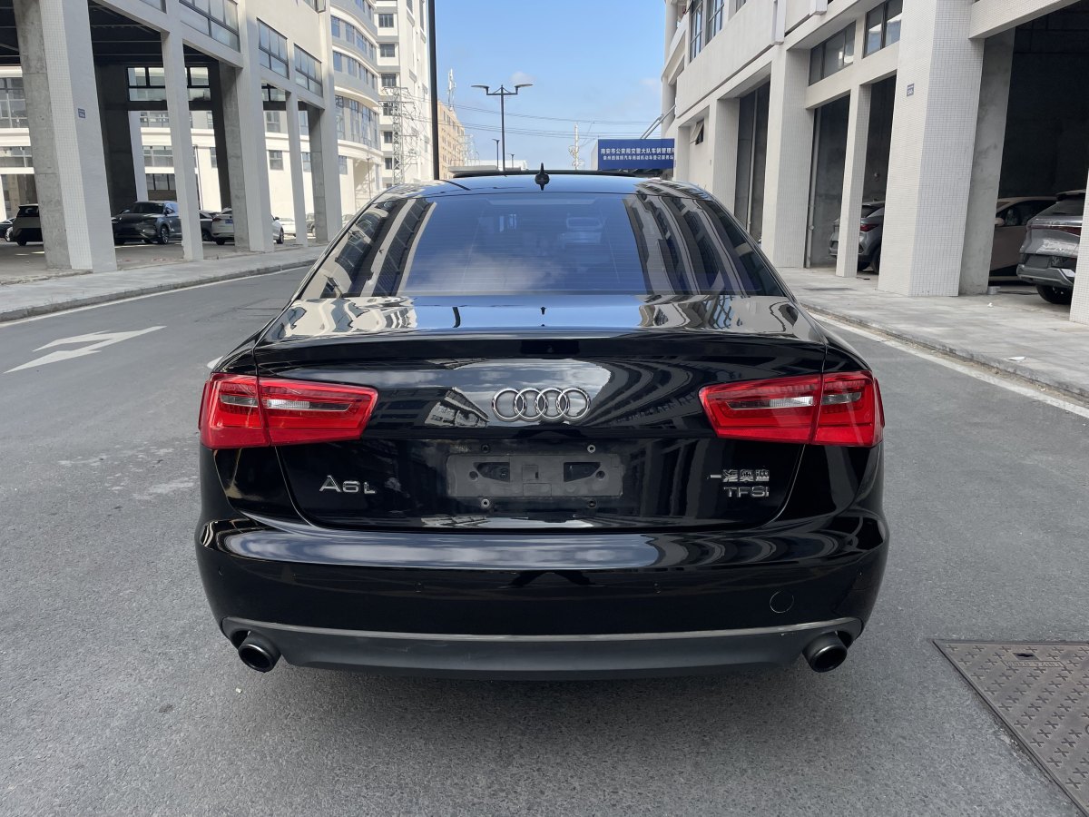 奧迪 奧迪A6L  2014款 TFSI 標(biāo)準(zhǔn)型圖片