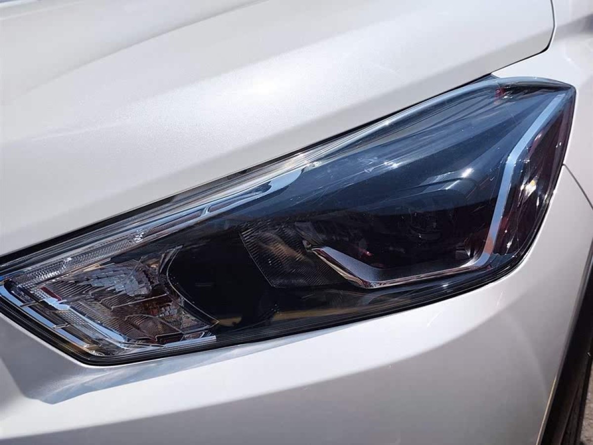 日產(chǎn) 勁客  2021款 1.5L XV CVT智聯(lián)豪華版圖片
