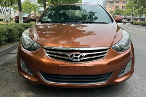 朗動 現(xiàn)代 1.6L 自動領(lǐng)先型