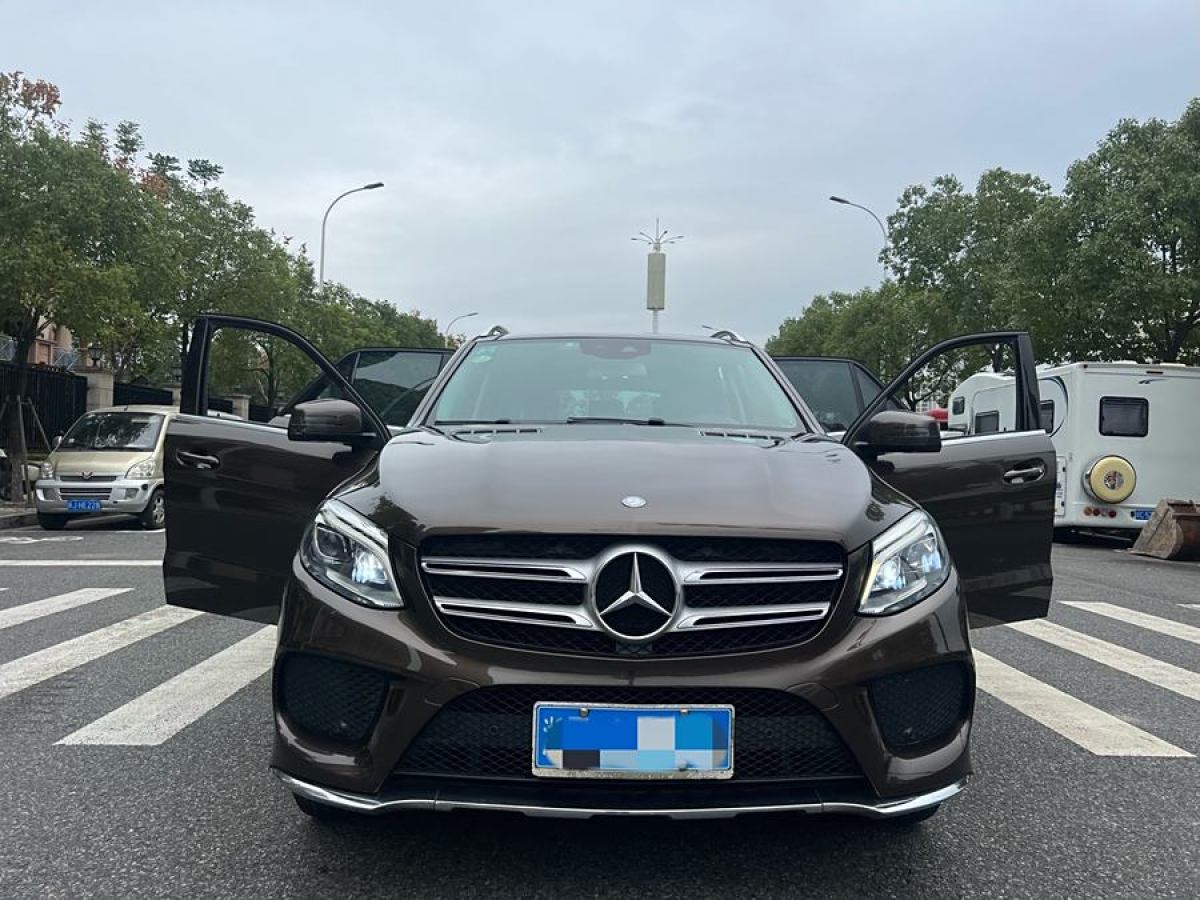 奔馳 奔馳GLE  2017款 GLE 320 4MATIC 動感型圖片