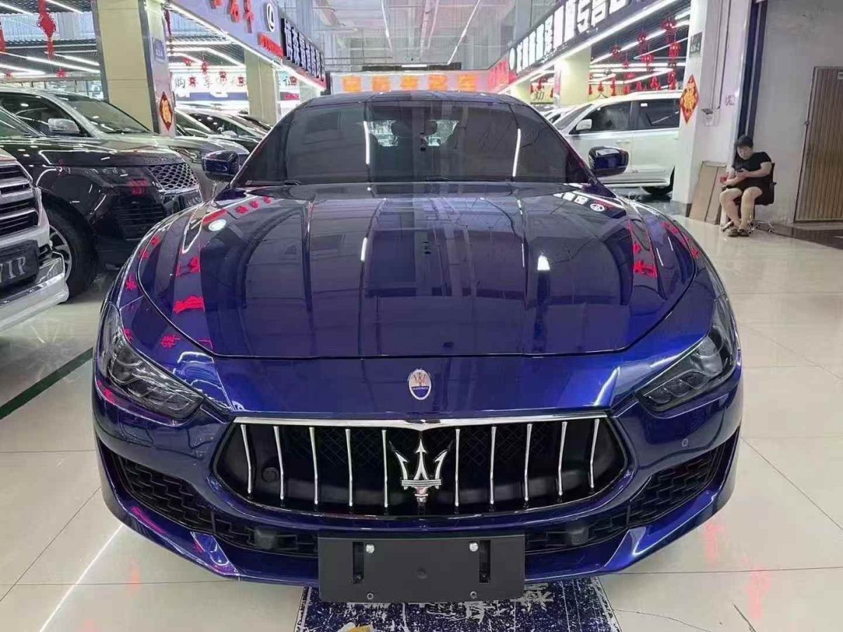 瑪莎拉蒂 Levante  2020款 3.0T 標(biāo)準(zhǔn)版圖片