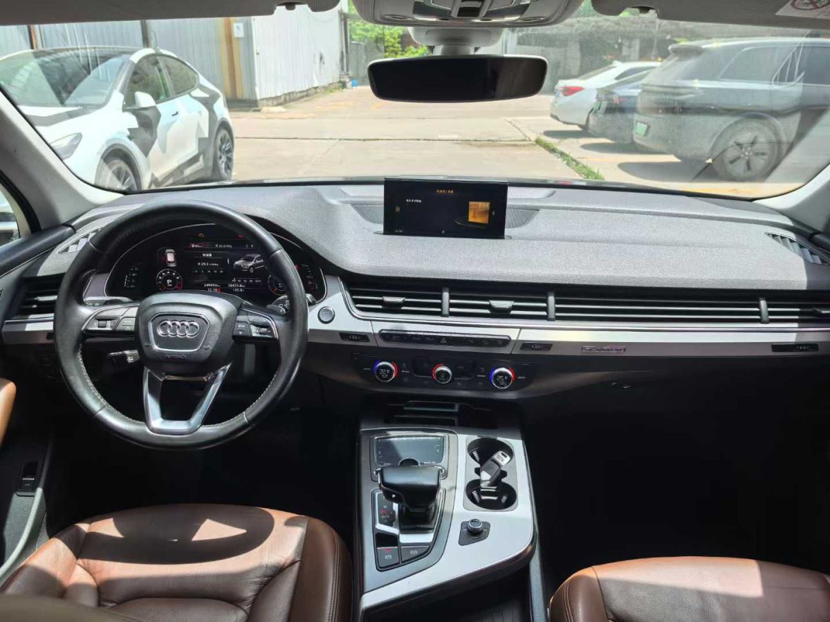 奧迪 奧迪Q7  2016款 40 TFSI S line運(yùn)動型圖片