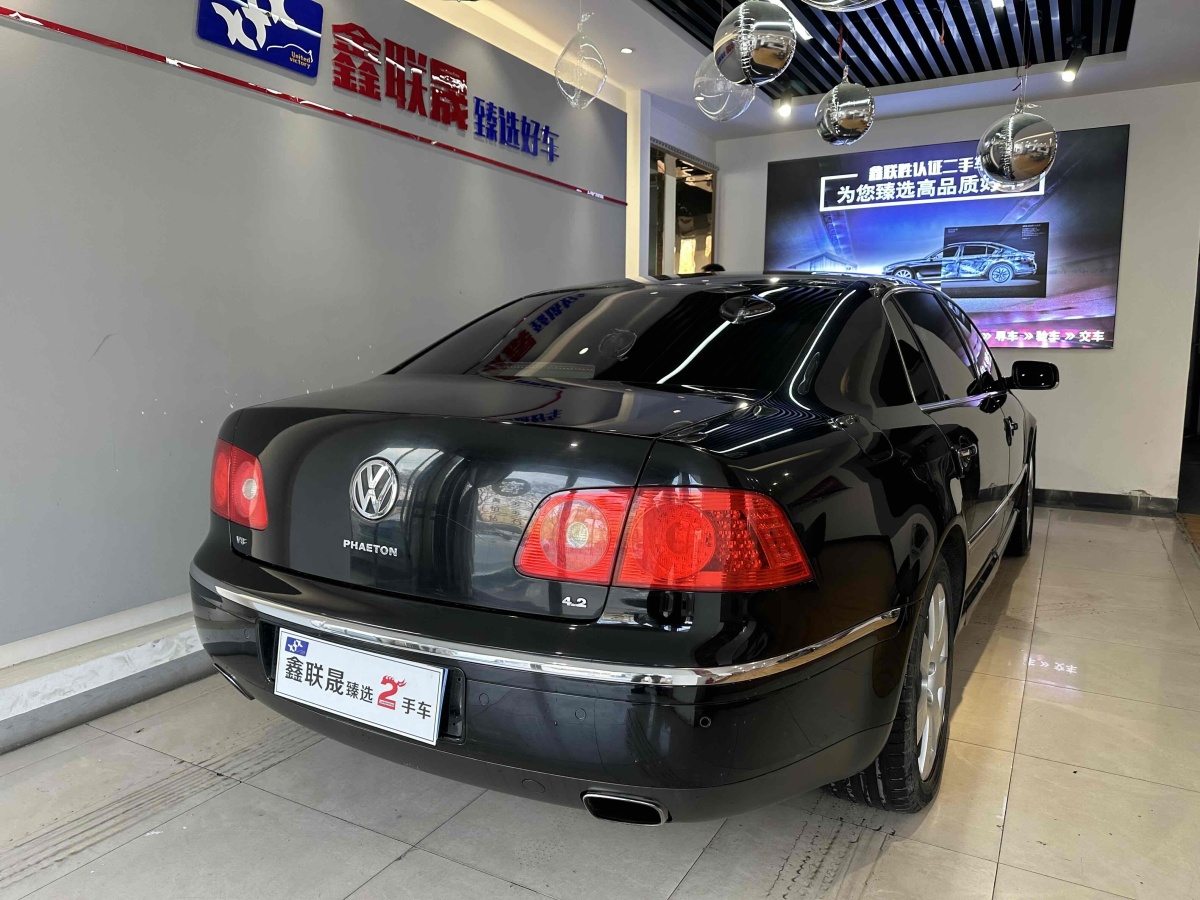 大眾 輝騰  2006款 4.2L V8 4座豪華版圖片