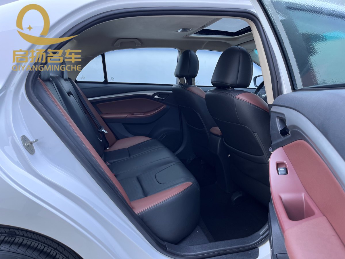 比亞迪 G5  2014款 1.5TID 自動尊貴型圖片