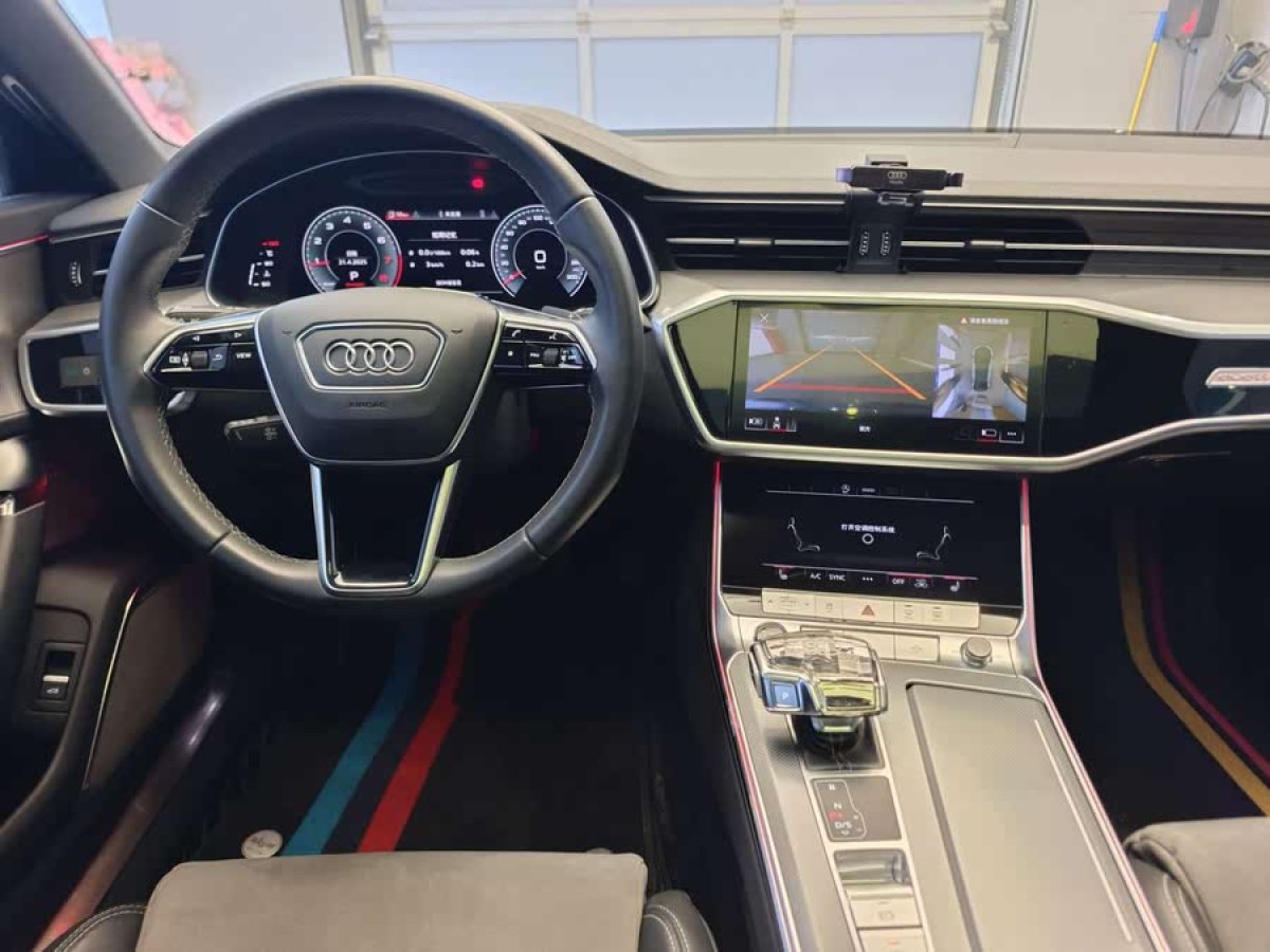 奧迪 奧迪A6L  2022款 45 TFSI quattro 臻選動感型圖片