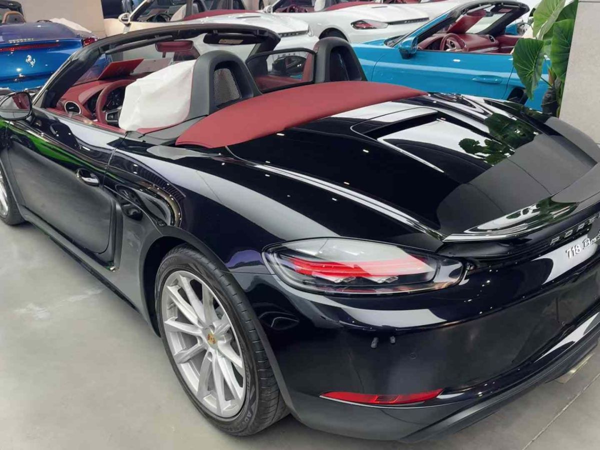 保時(shí)捷 718  2021款 Boxster 2.5T 25周年紀(jì)念版圖片