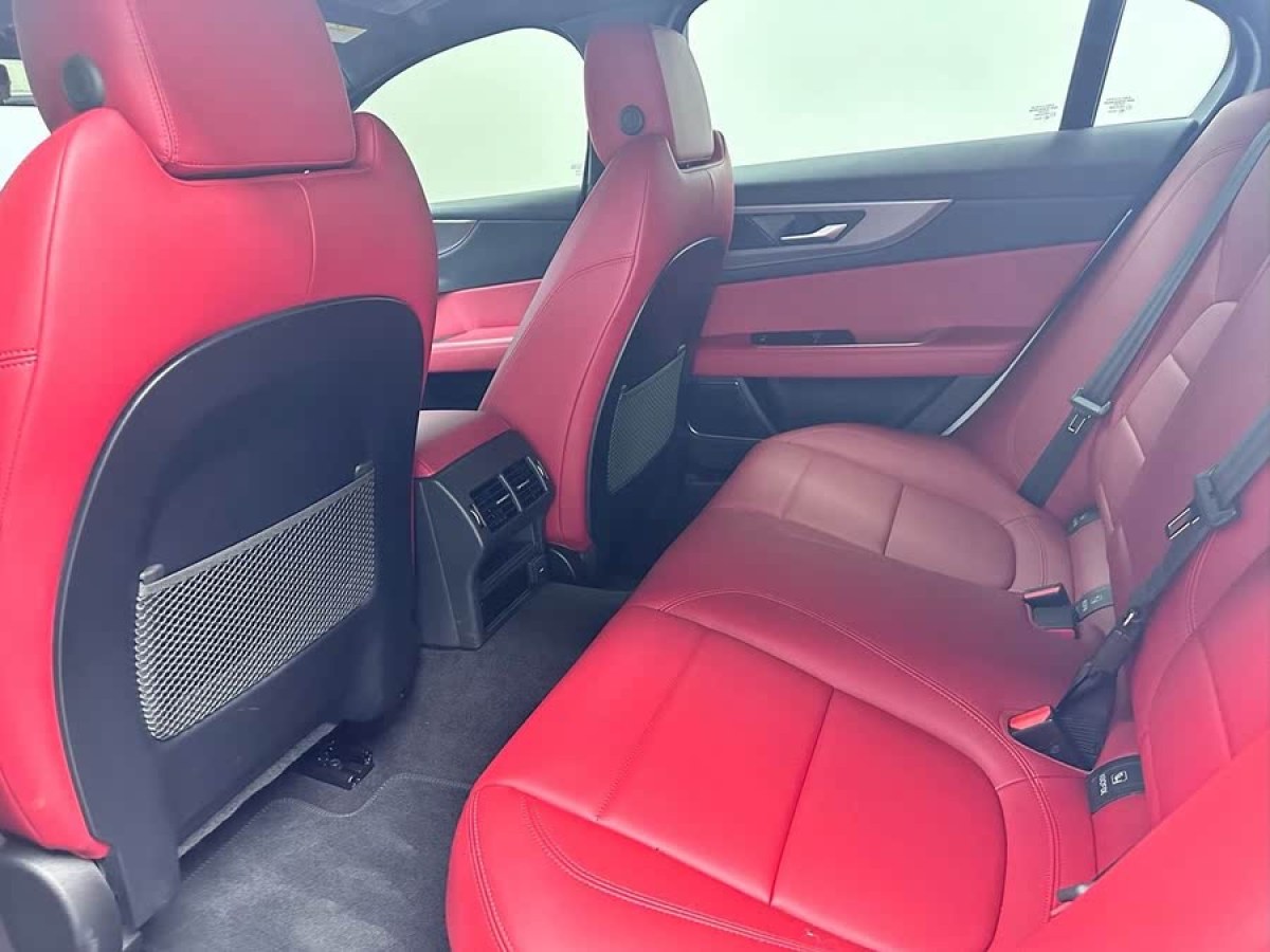 捷豹 XEL  2022款 2.0T 250PS R-DYNAMIC S進取運動版圖片
