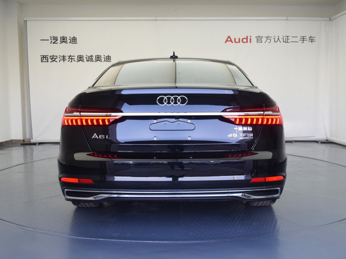 奧迪 奧迪A6L  2023款 改款 45 TFSI quattro 臻選致雅型圖片