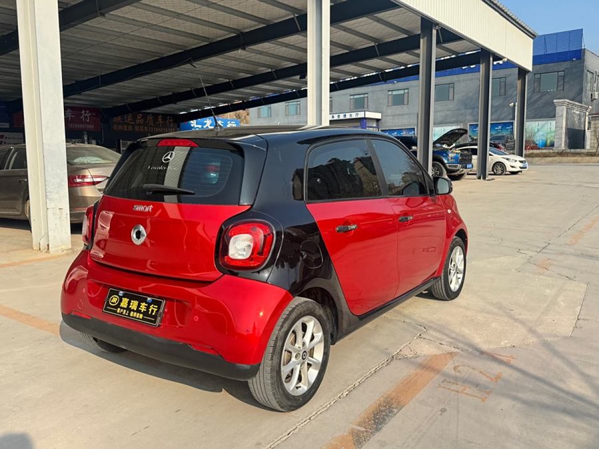 smart forfour  2018款 1.0L 52千瓦靈動版圖片