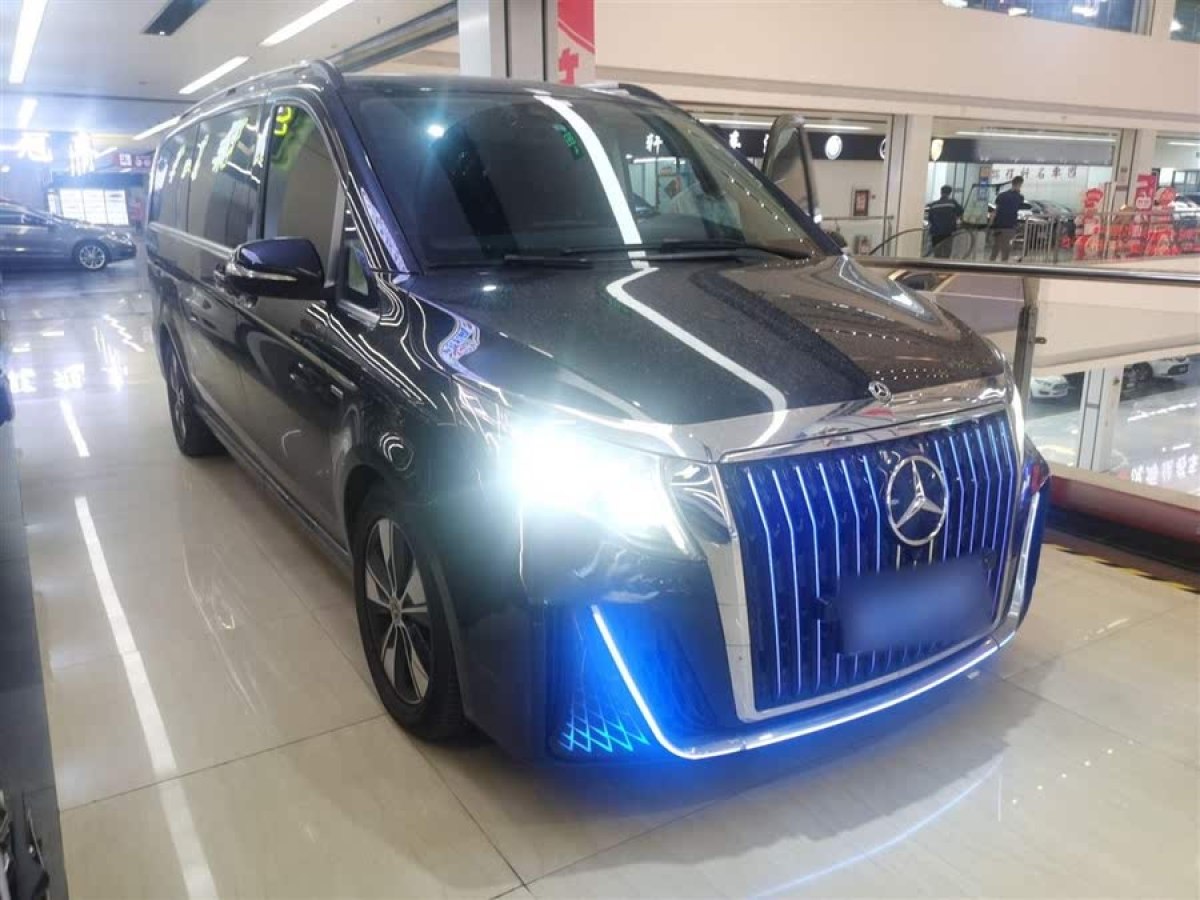 奔馳 V級  2020款 V 260 L 長軸距豪華版圖片