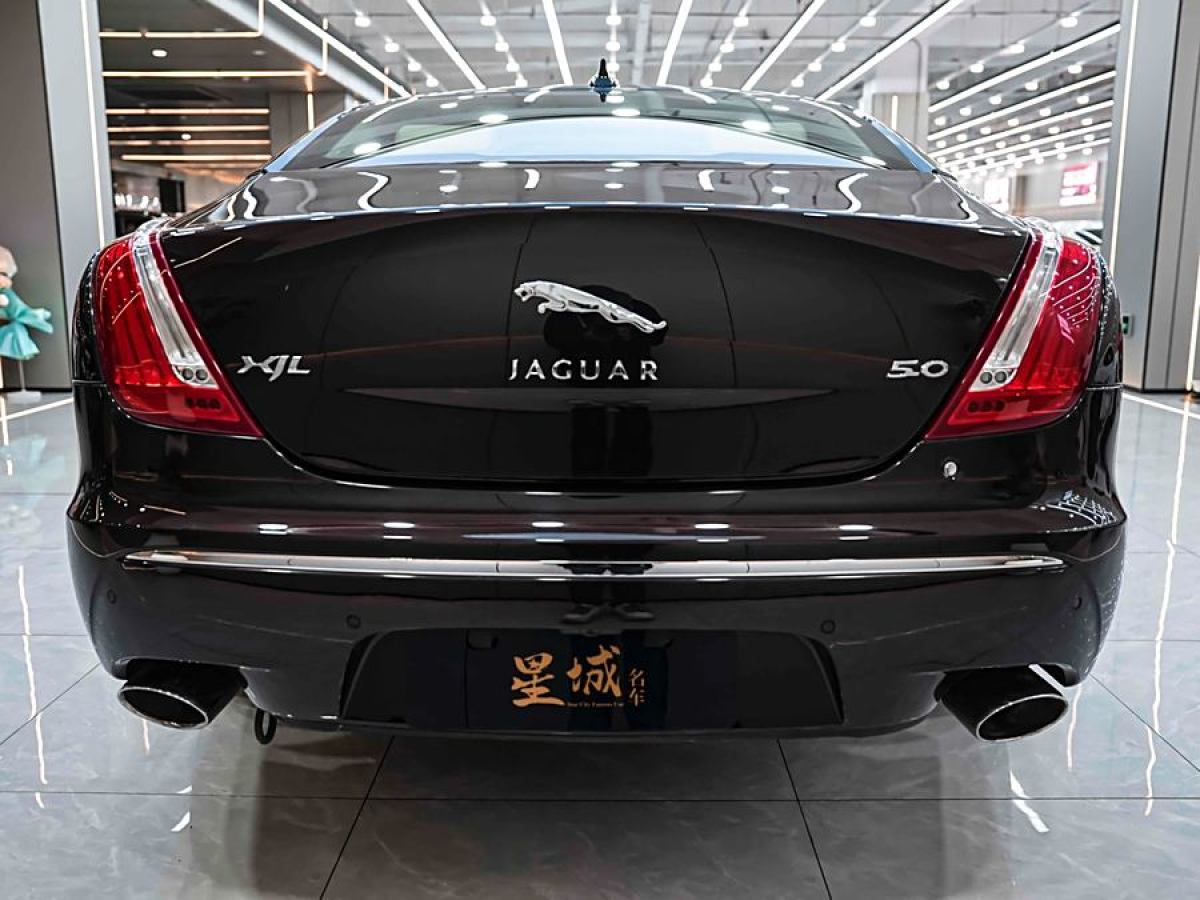 捷豹 XJ  2013款 XJL 5.0 SC 巔峰創(chuàng)世版 五座圖片