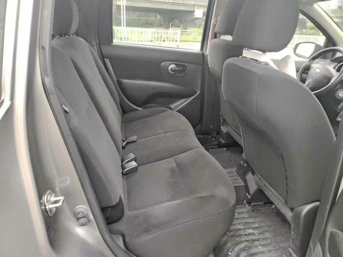 日產(chǎn) 驪威  2015款 1.6XE CVT舒適互聯(lián)版圖片
