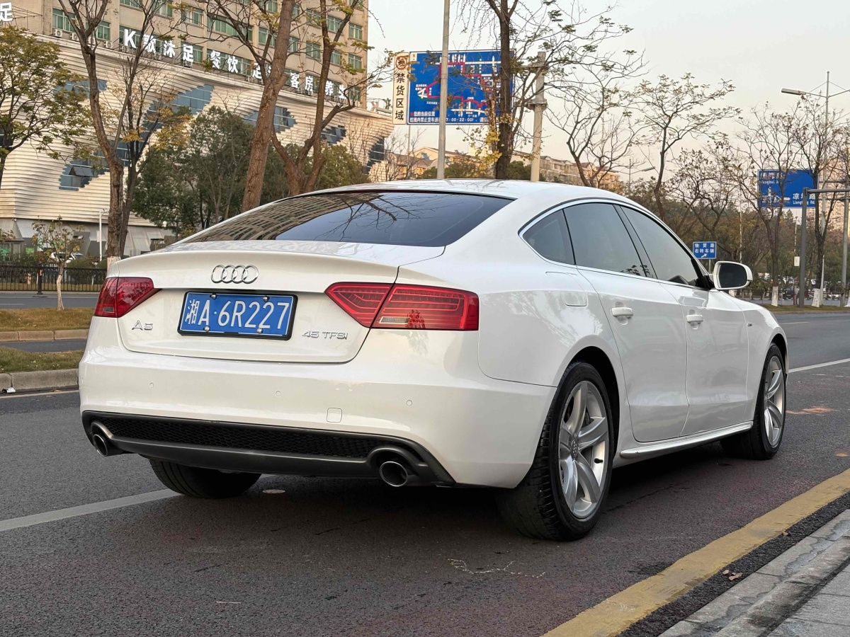 奧迪 奧迪A5  2016款 改款 Sportback 45 TFSI quattro圖片