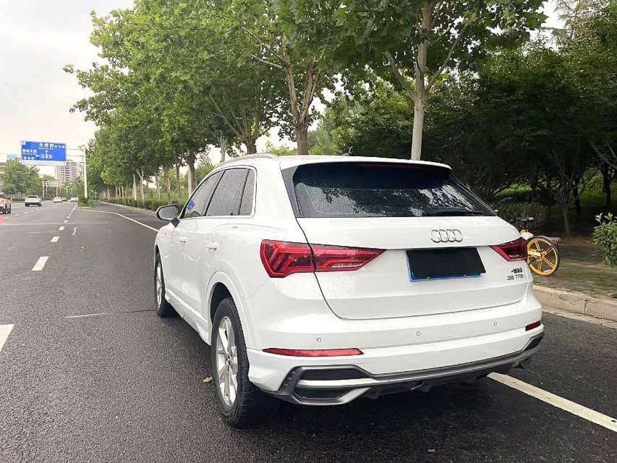 奧迪 奧迪Q3  2019款  35 TFSI 進取動感型圖片