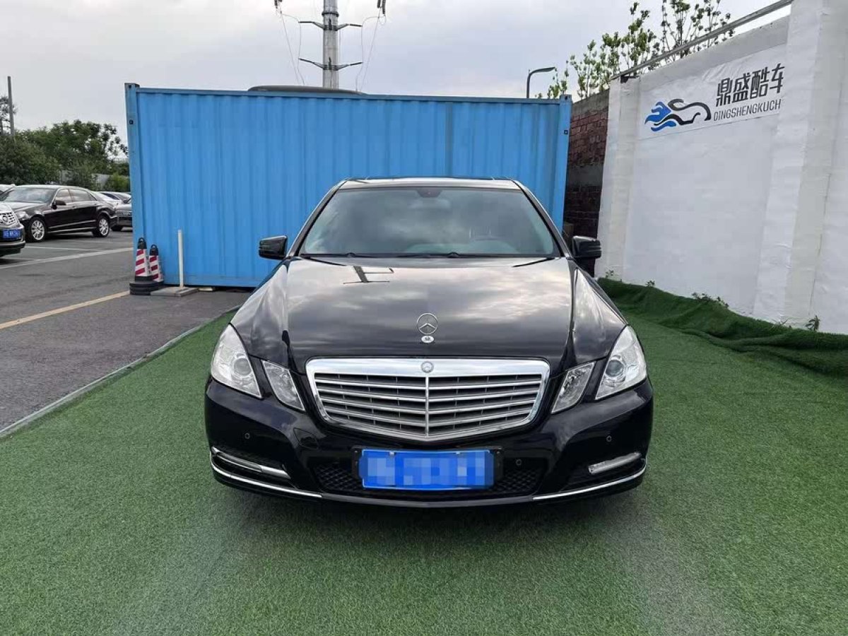 奔馳 奔馳E級  2013款 E 260 L CGI優(yōu)雅型圖片