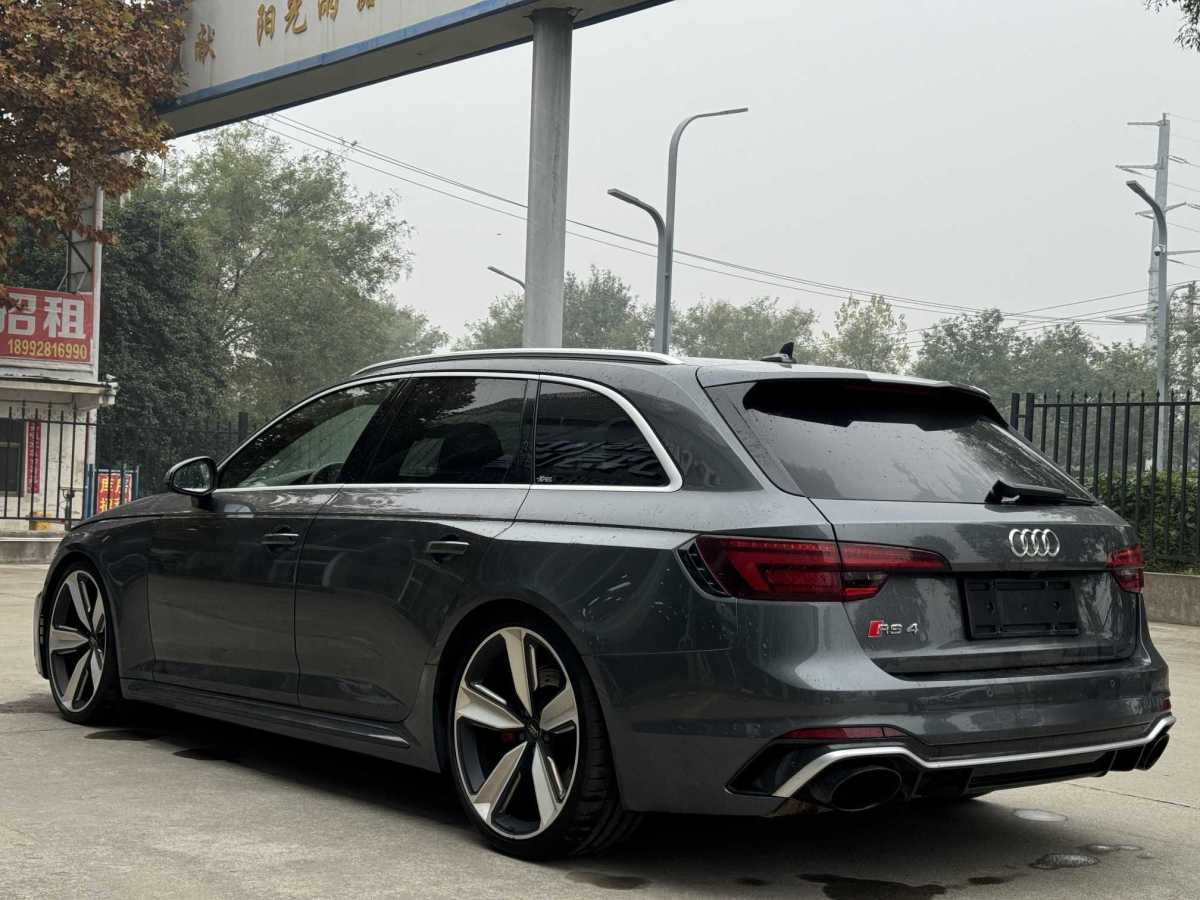 奧迪 奧迪RS 4  2022款 RS4 Avant 暗金版圖片