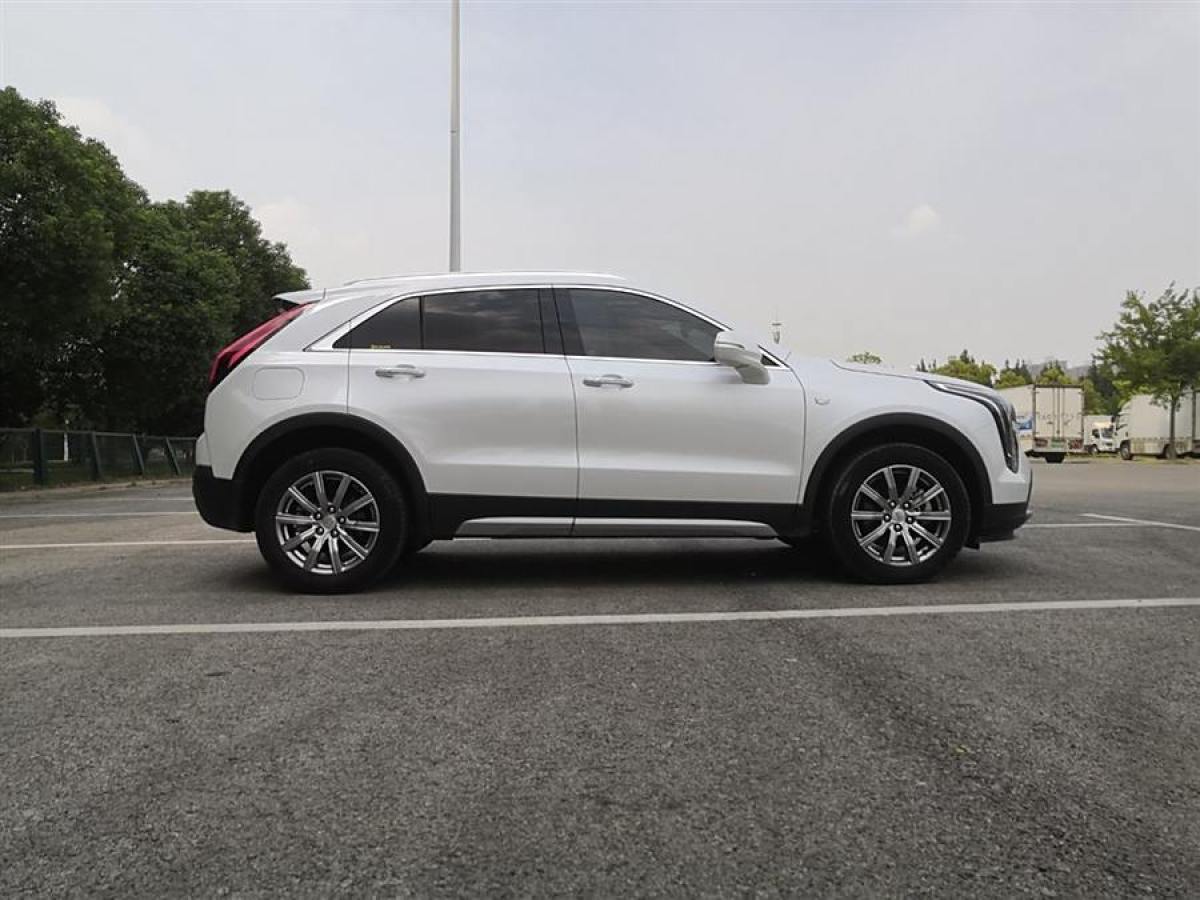 凱迪拉克 XT4  2018款 28T 兩驅(qū)領(lǐng)先型圖片