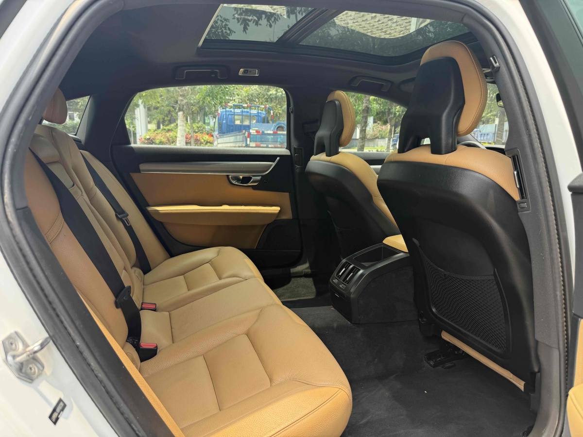 沃爾沃 S90  2017款 T4 智逸版圖片