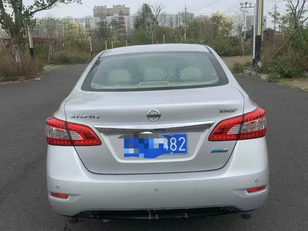 2013年1月沃爾沃 V40  2013款 2.0T 智逸版