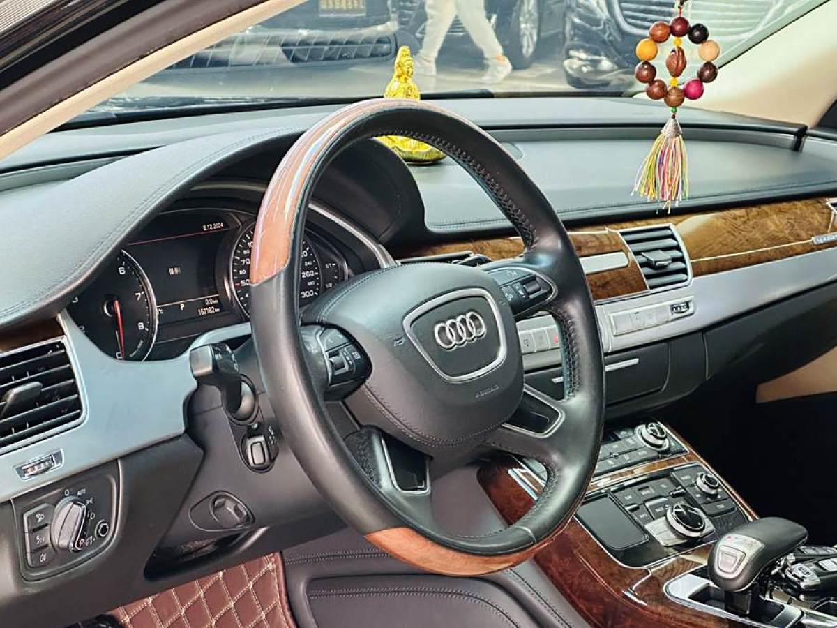 奧迪 奧迪A8  2013款 A8L 55 TFSI quattro豪華型圖片