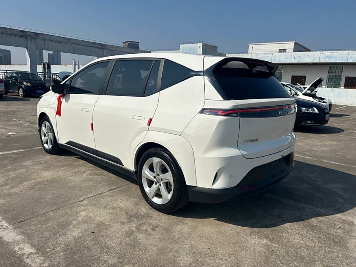 合創(chuàng) 合創(chuàng)Z03  2022款 510km 潮享版 135kW 64.23kWh圖片