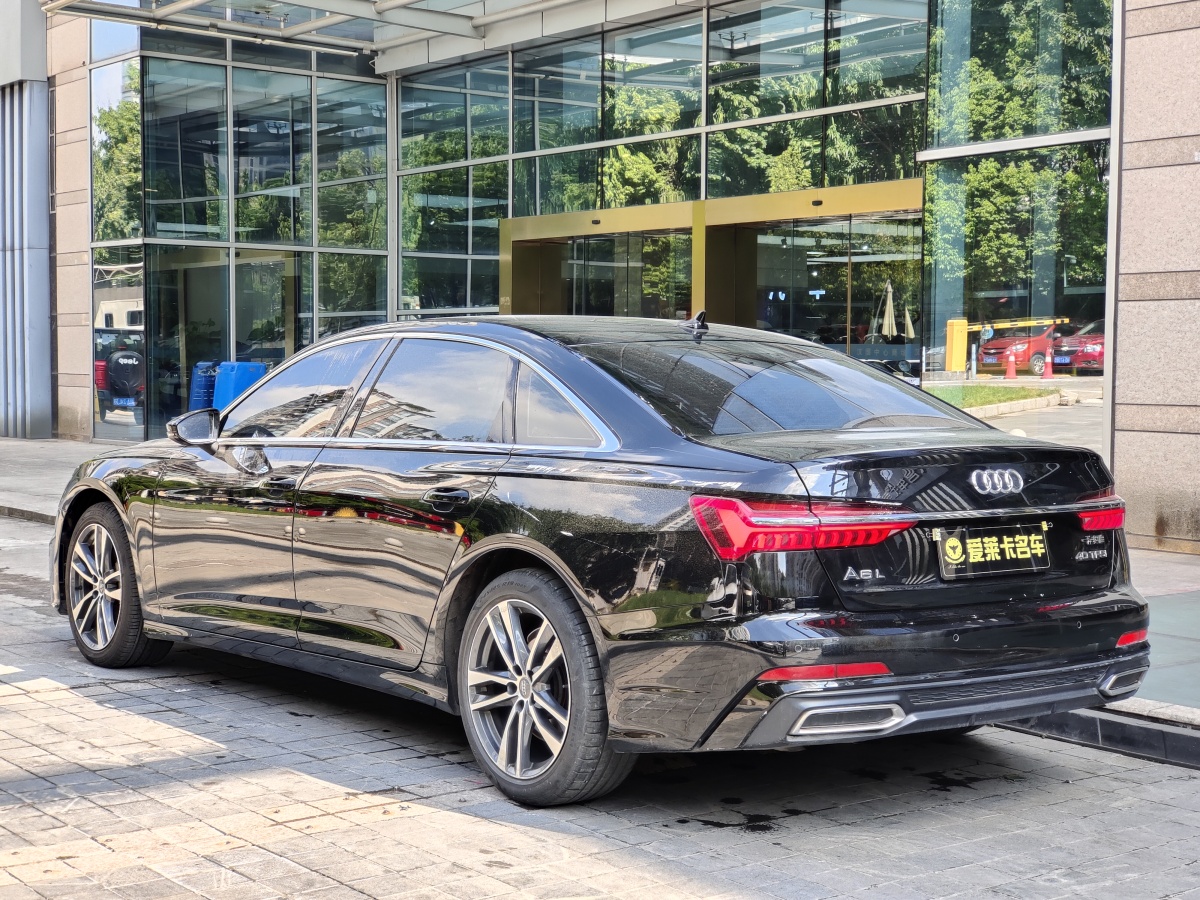 奧迪 奧迪A6L  2023款 改款 40 TFSI 豪華動(dòng)感型圖片