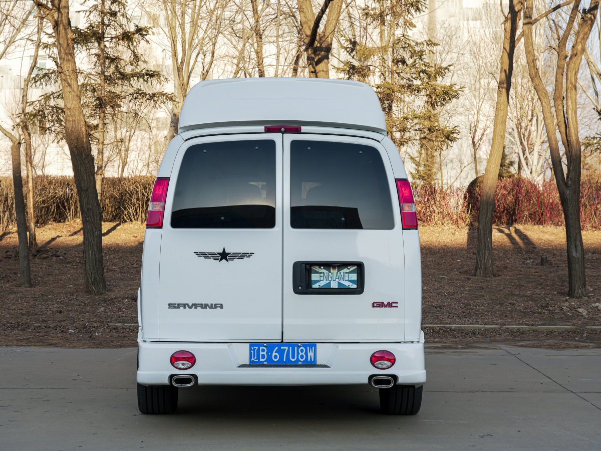 GMC SAVANA  2013款 6.0L 長(zhǎng)軸領(lǐng)袖版圖片