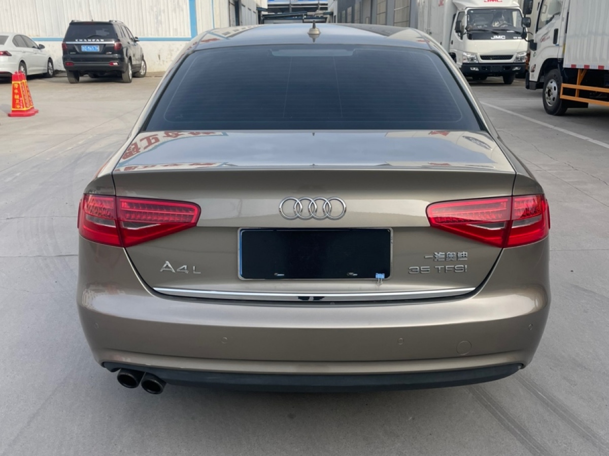 奧迪 奧迪A4L  2013款 35 TFSI 自動舒適型圖片