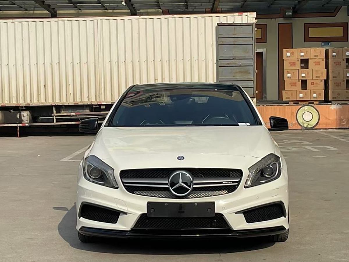 奔馳 奔馳A級(jí)AMG  2014款 AMG A 45 4MATIC圖片