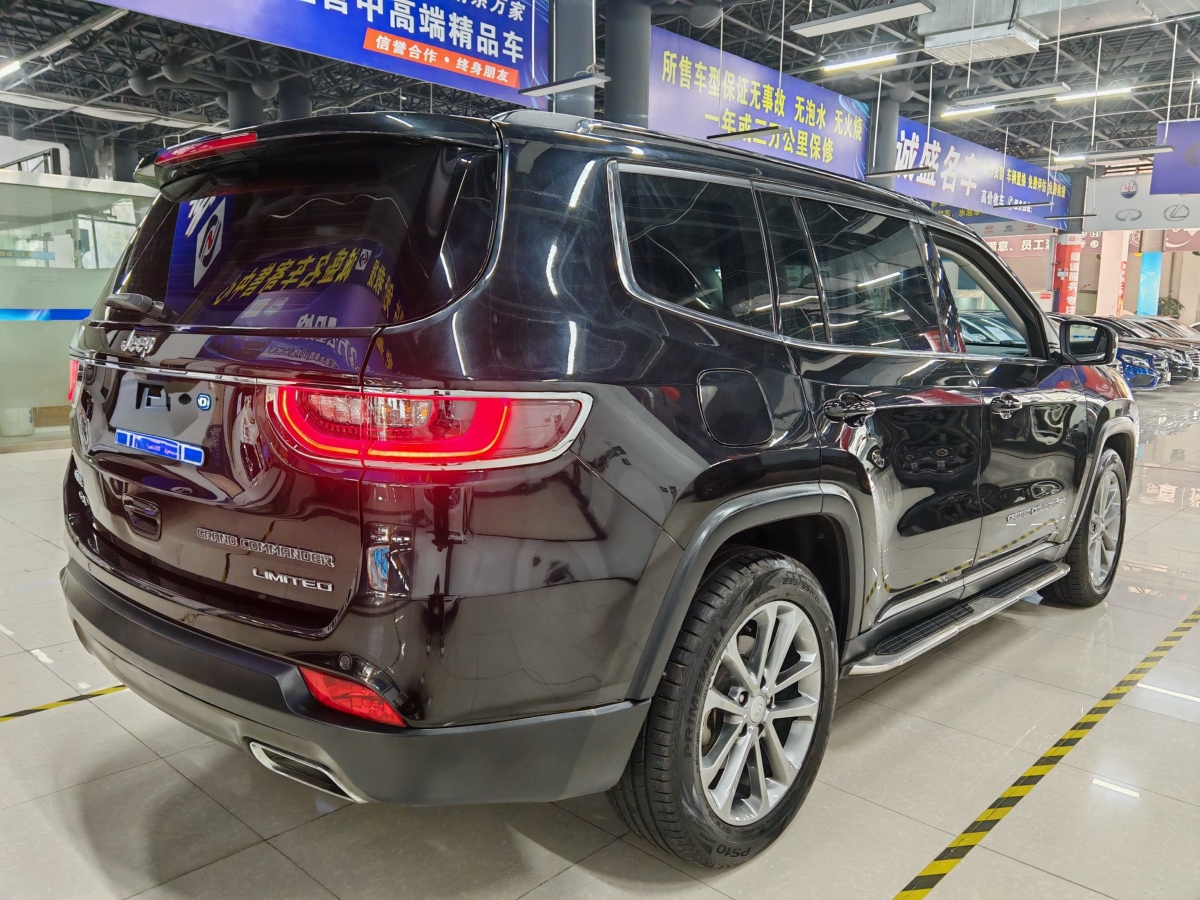 Jeep 大指揮官  2018款 2.0T 四驅(qū)臻享版 國(guó)VI圖片