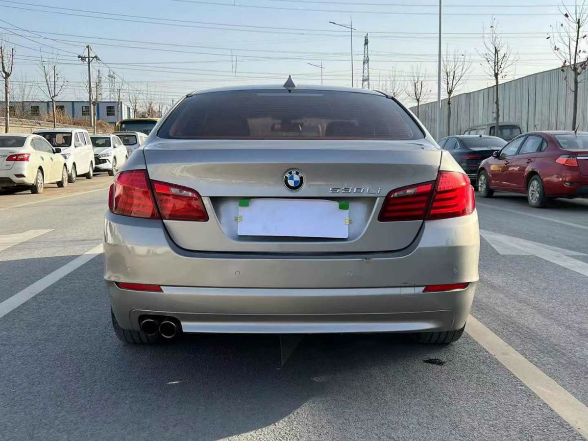 寶馬 寶馬5系  2012款 528i xDrive 2.0T 豪華型圖片