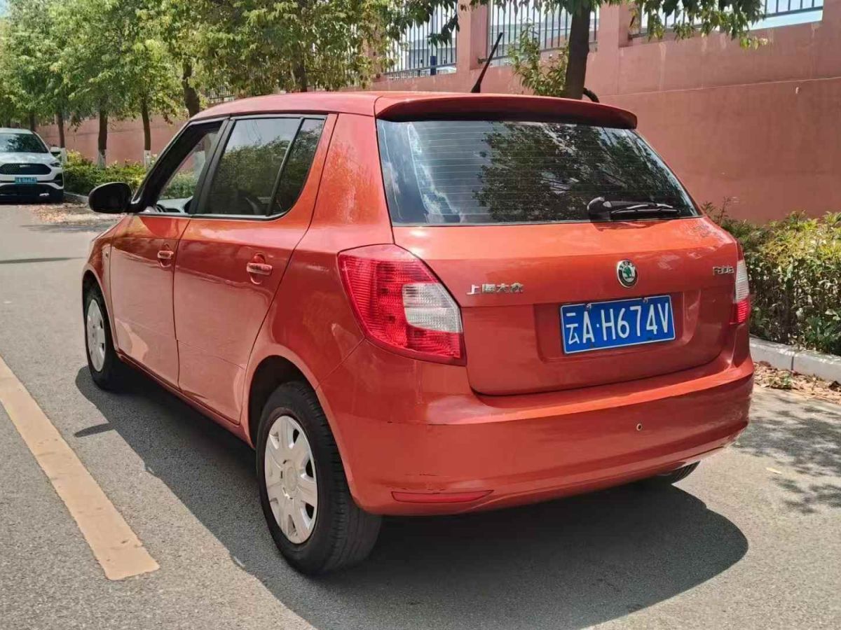斯柯達(dá) 晶銳  2014款 1.6L 手動(dòng)Sport版圖片