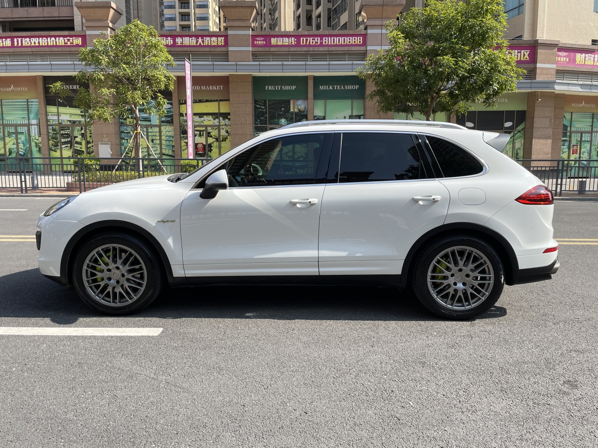 保時(shí)捷 Cayenne新能源  2016款 Cayenne S E-Hybrid 3.0T圖片